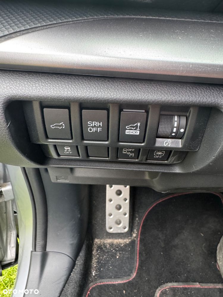 Subaru Forester 2.0i-L Exclusive Navi (EyeSight) Lineartronic - 13