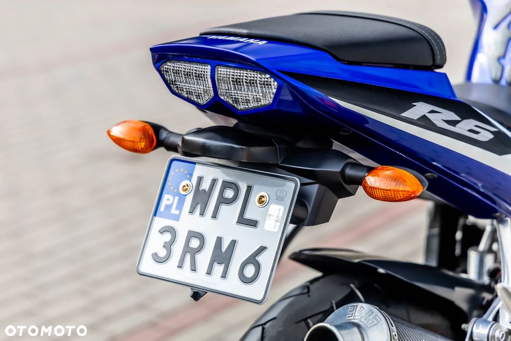 Yamaha R6 - 22