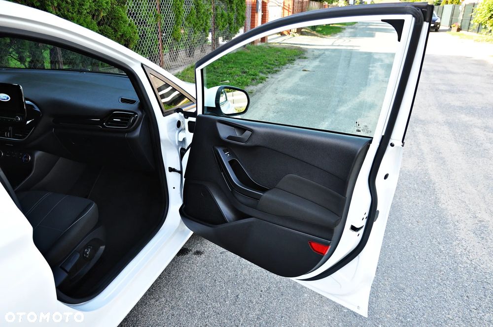 Ford Fiesta 1.0 EcoBoost S&S COOL&CONNECT - 26