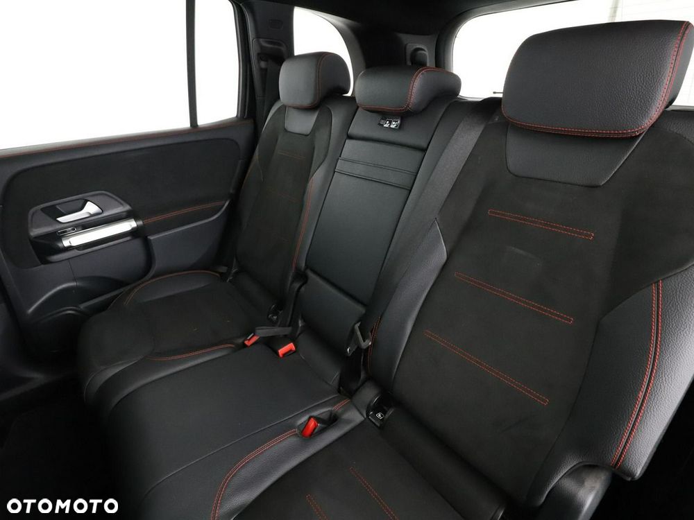 Mercedes-Benz GLB 220 d 4Matic 8G-DCT AMG Line - 18