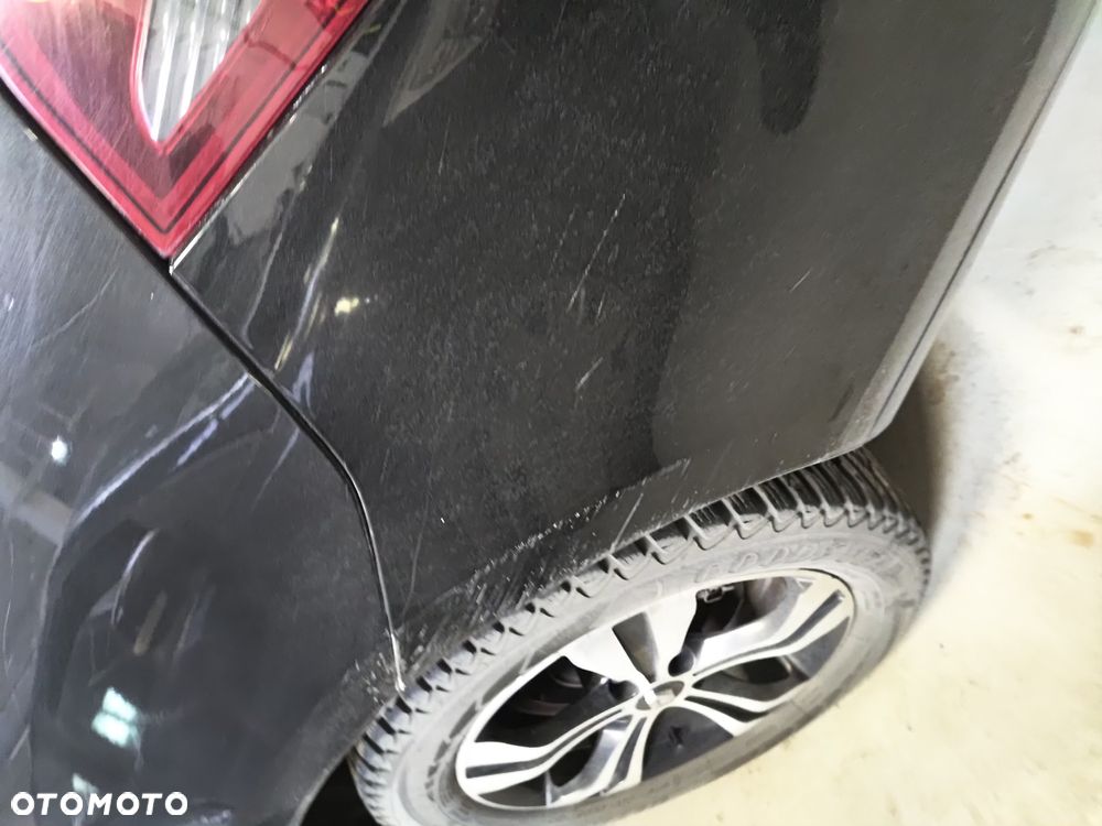 Renault Laguna dCi 150 FAP Start-Stop GT - 22