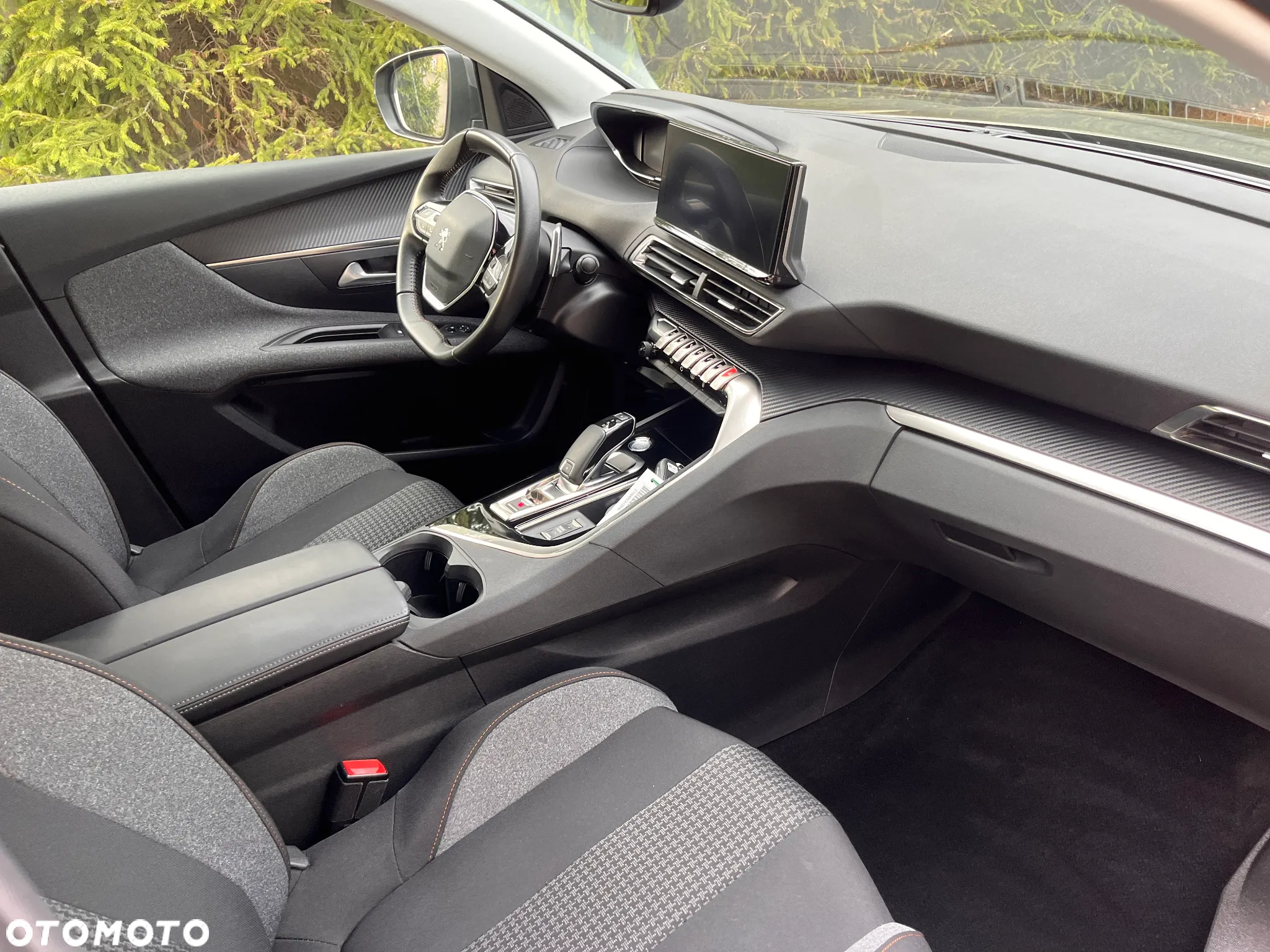 Peugeot 3008 PureTech 130 Stop & Start GPF EAT8 Active Business-Paket - 13