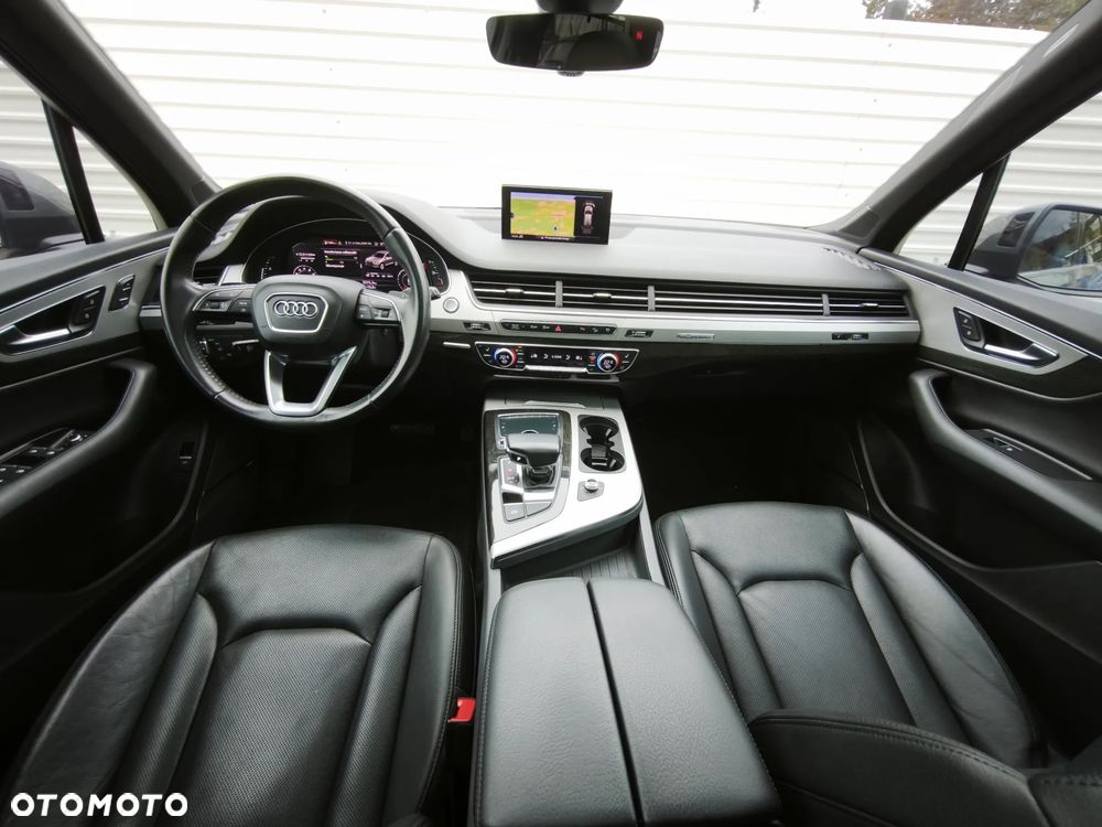 Audi Q7 - 32
