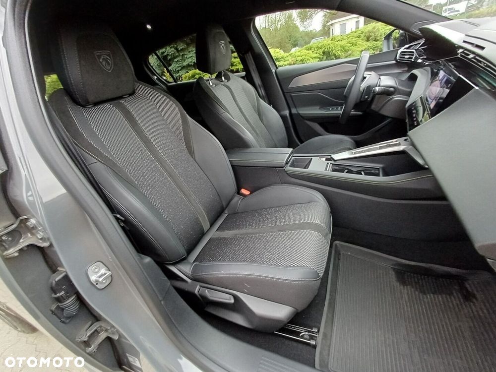 Peugeot 308 - 10