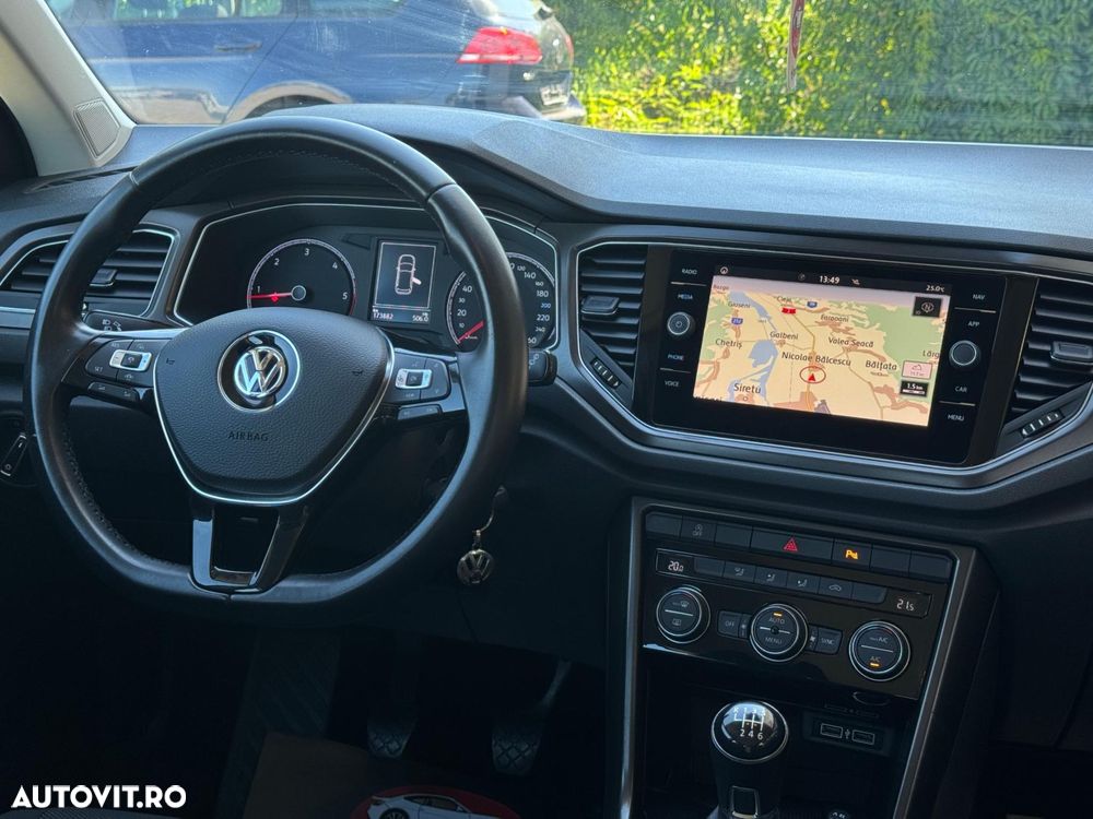 VOLKSWAGEN T-Roc 2019 — imagine 23