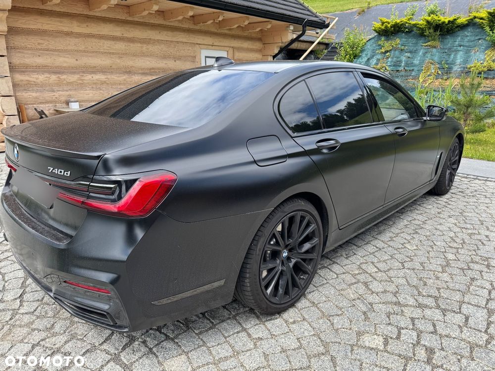 BMW Seria 7 740d xDrive - 10