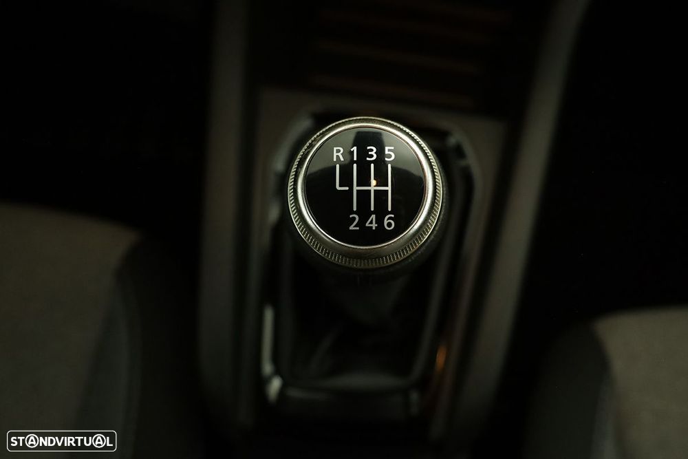 Renault Clio 1.0 TCe Evolution Bi-Fuel - 13