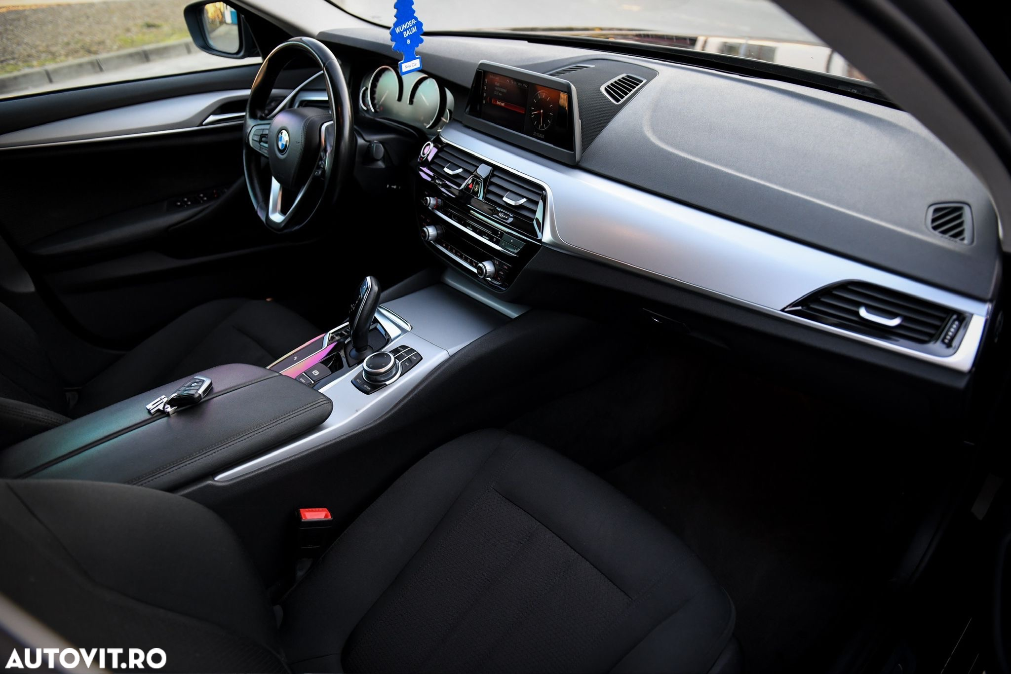 BMW Seria 5 520d AT - 18