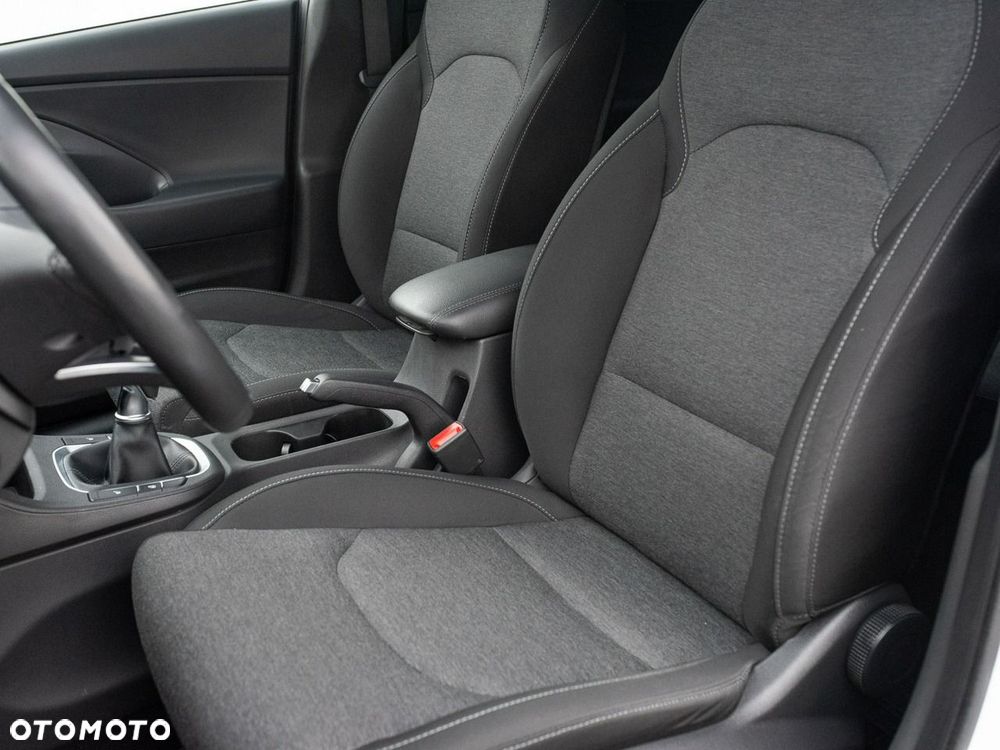 Hyundai i30 1.0 T-GDI Smart - 12