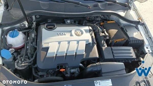 Volkswagen Passat 2.0 TDI DPF Comfortline - 10