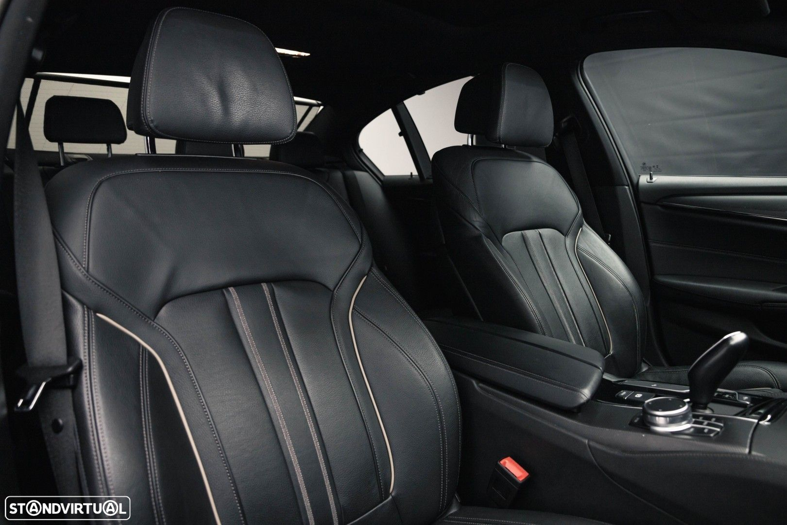 BMW M550d xDrive Auto - 21
