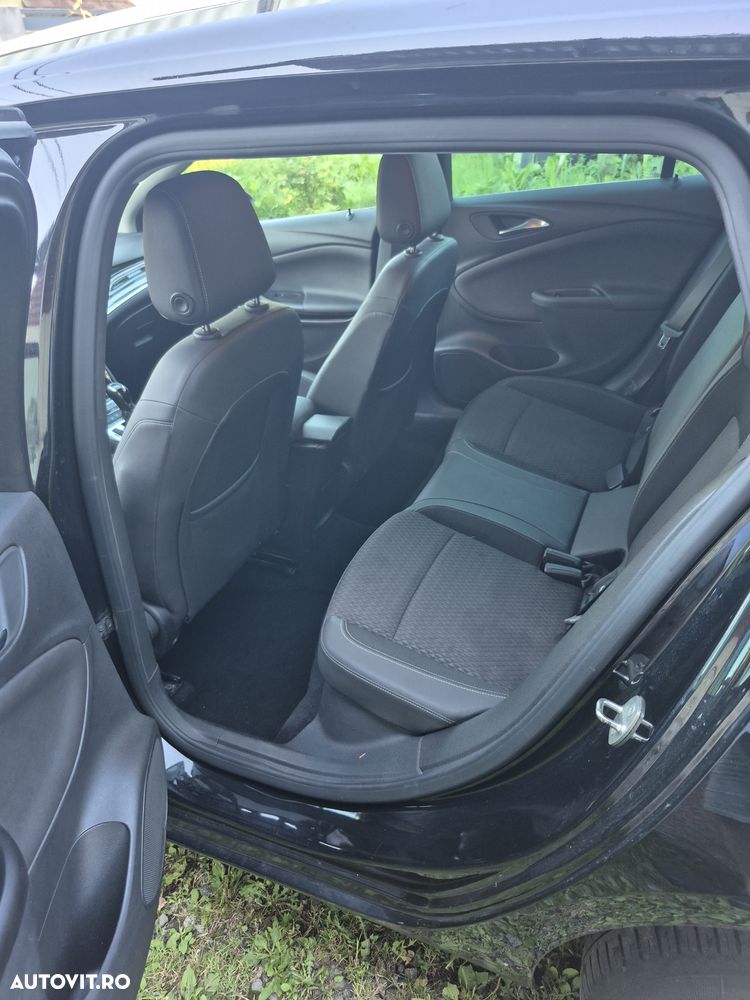 Opel Astra 1.6 CDTI ECOTEC Innovation Aut. - 22