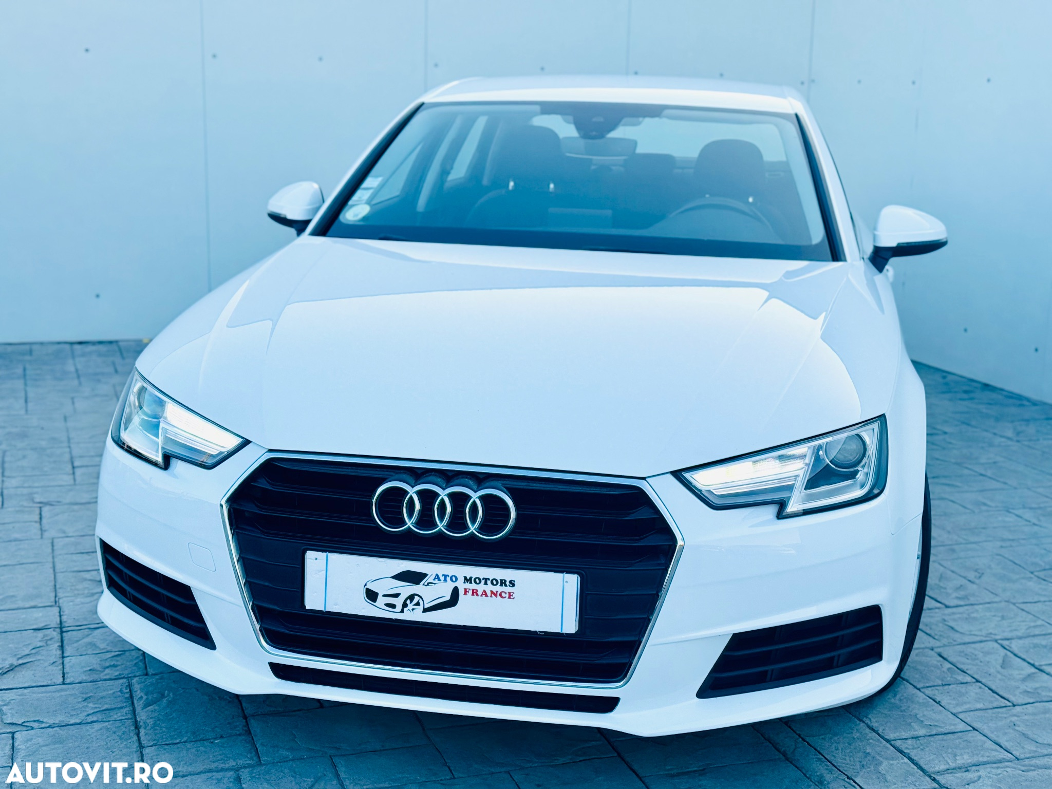 Audi A4 2.0 TDI DPF clean diesel multitronic Ambition - 16
