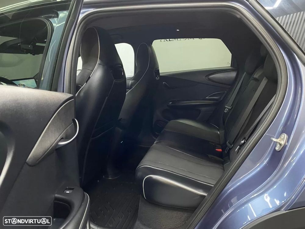 BYD Dolphin 60.4 kWh Design - 17