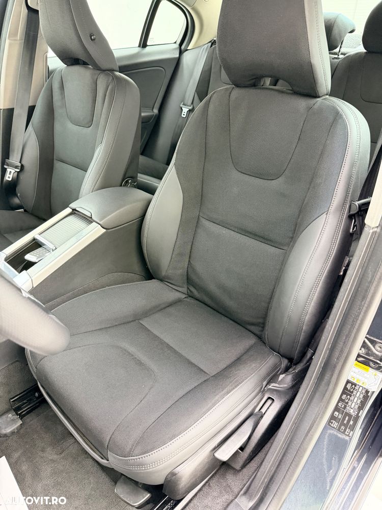 Volvo S60 D3 Geartronic Momentum - 10