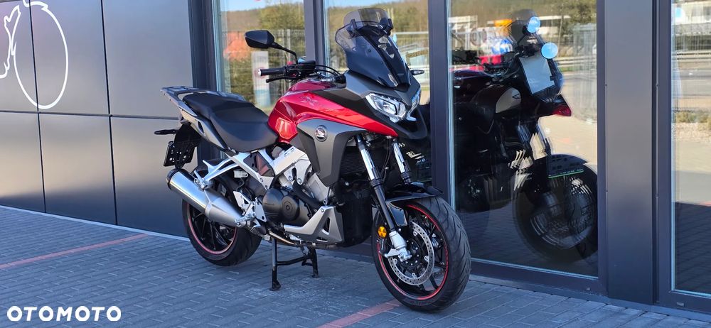 Honda VFR - 6