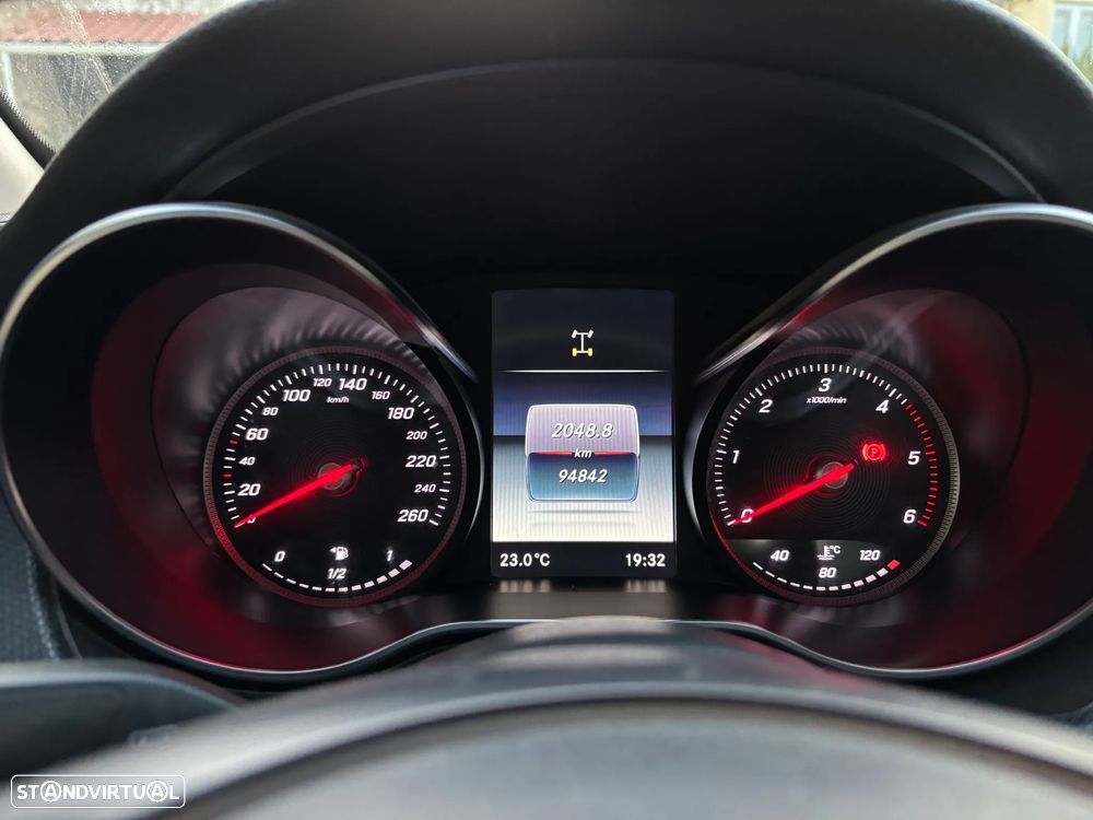 Mercedes-Benz X 250 d Progressive 4-Matic - 10