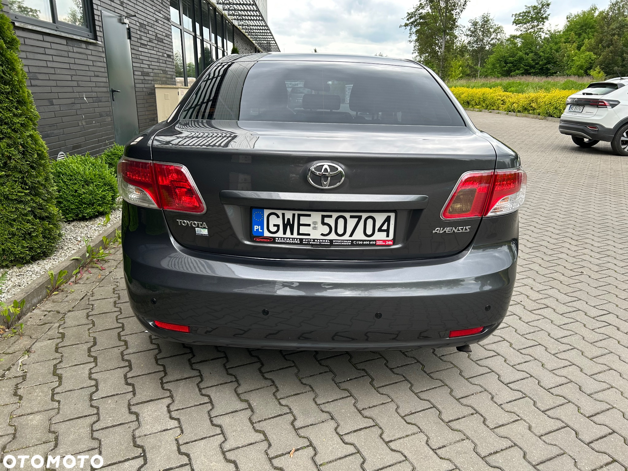 Toyota Avensis 1.8 Active - 4