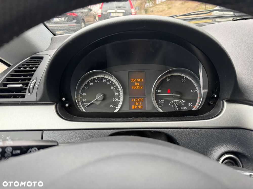 Mercedes-Benz Viano - 7