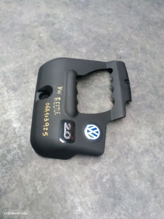 Tampa de motor VW Beetle REf: 06A103925 - 3