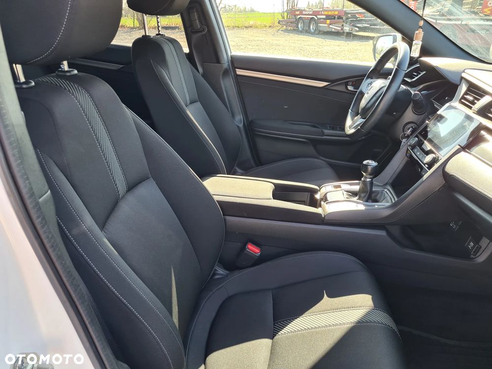 Honda Civic 1.0 T Comfort Sport Line - 36