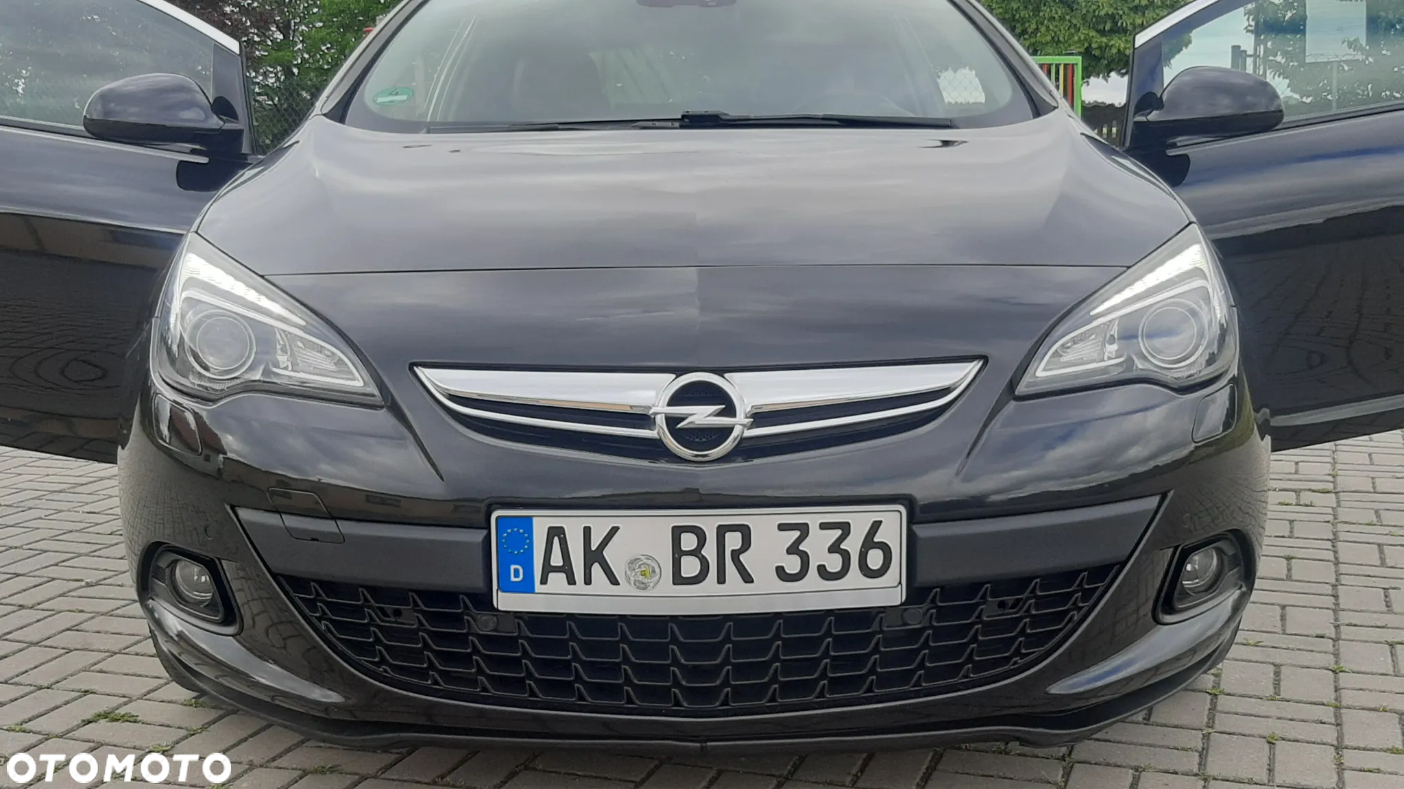Opel Astra GTC 1.4 Turbo - 21