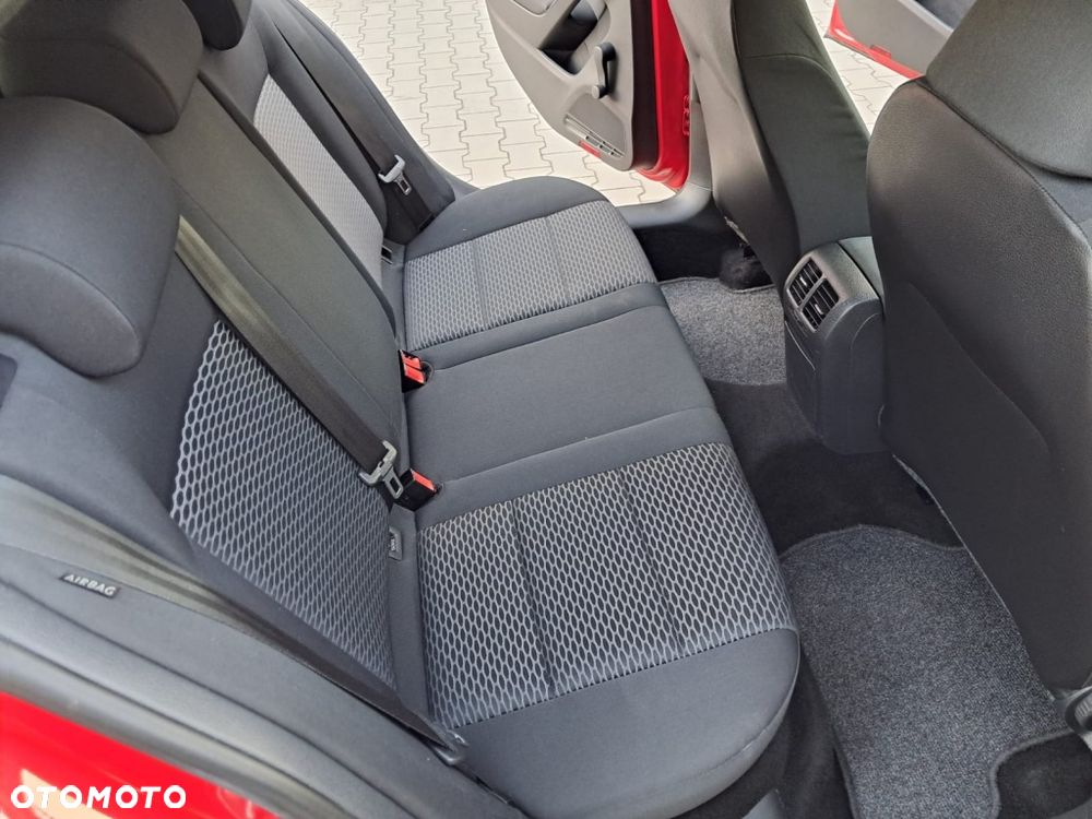 Volkswagen Golf 1.4 Style - 20