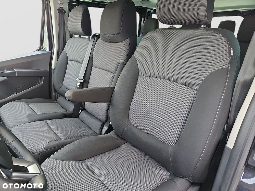 Renault Trafic - 12