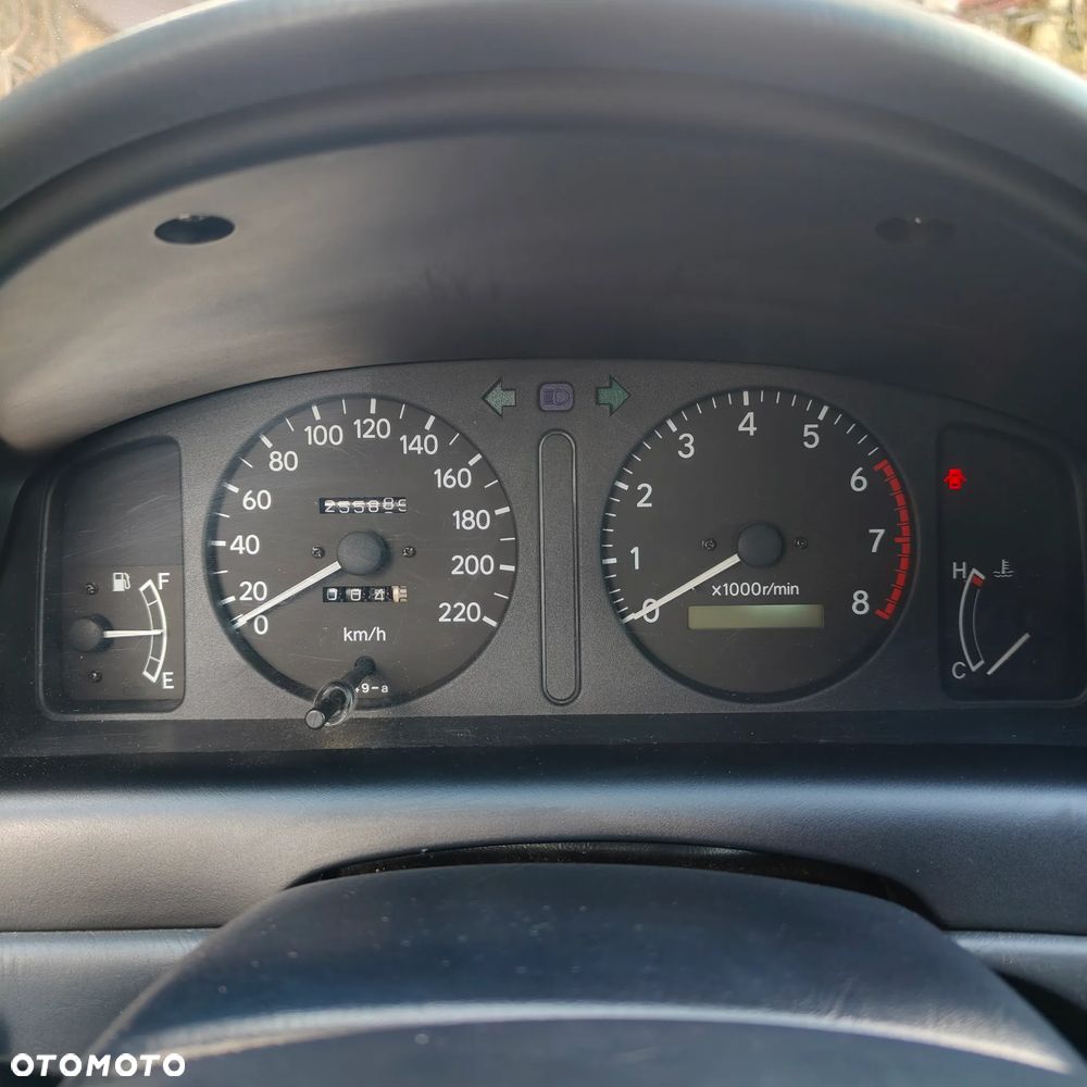 Toyota Corolla 1.4 - 15