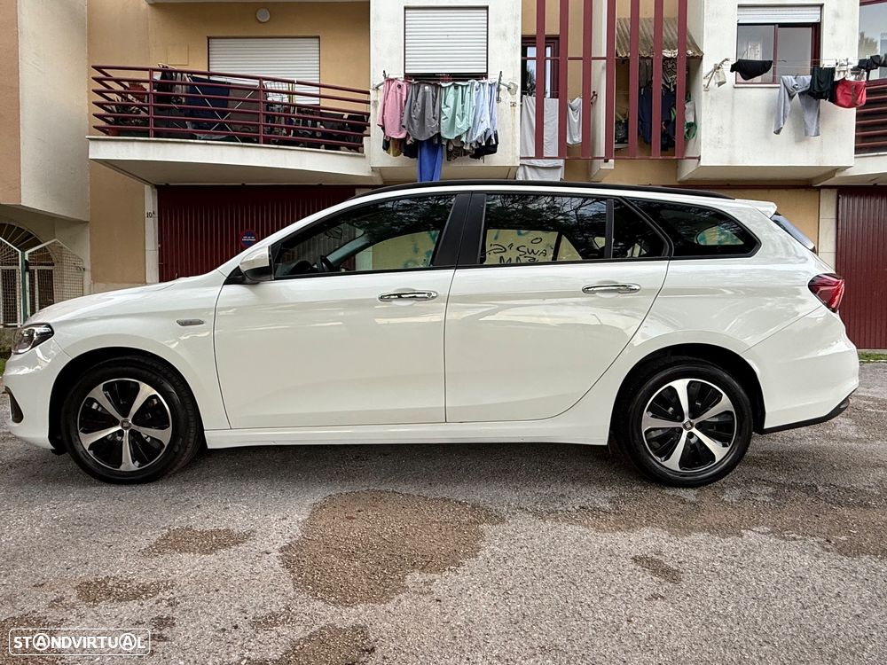 Fiat Tipo Station Wagon 1.6 M-Jet Lounge J17 - 11