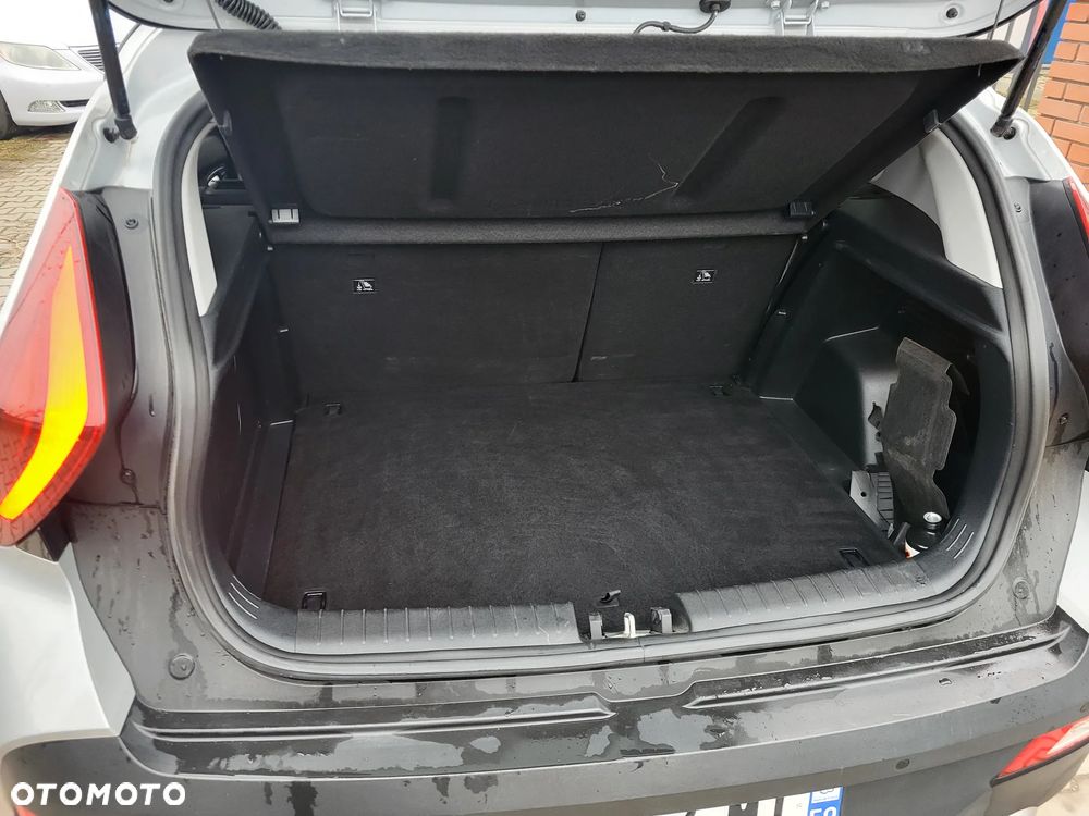 Hyundai Bayon 1.0 T-GDI Executive - 10