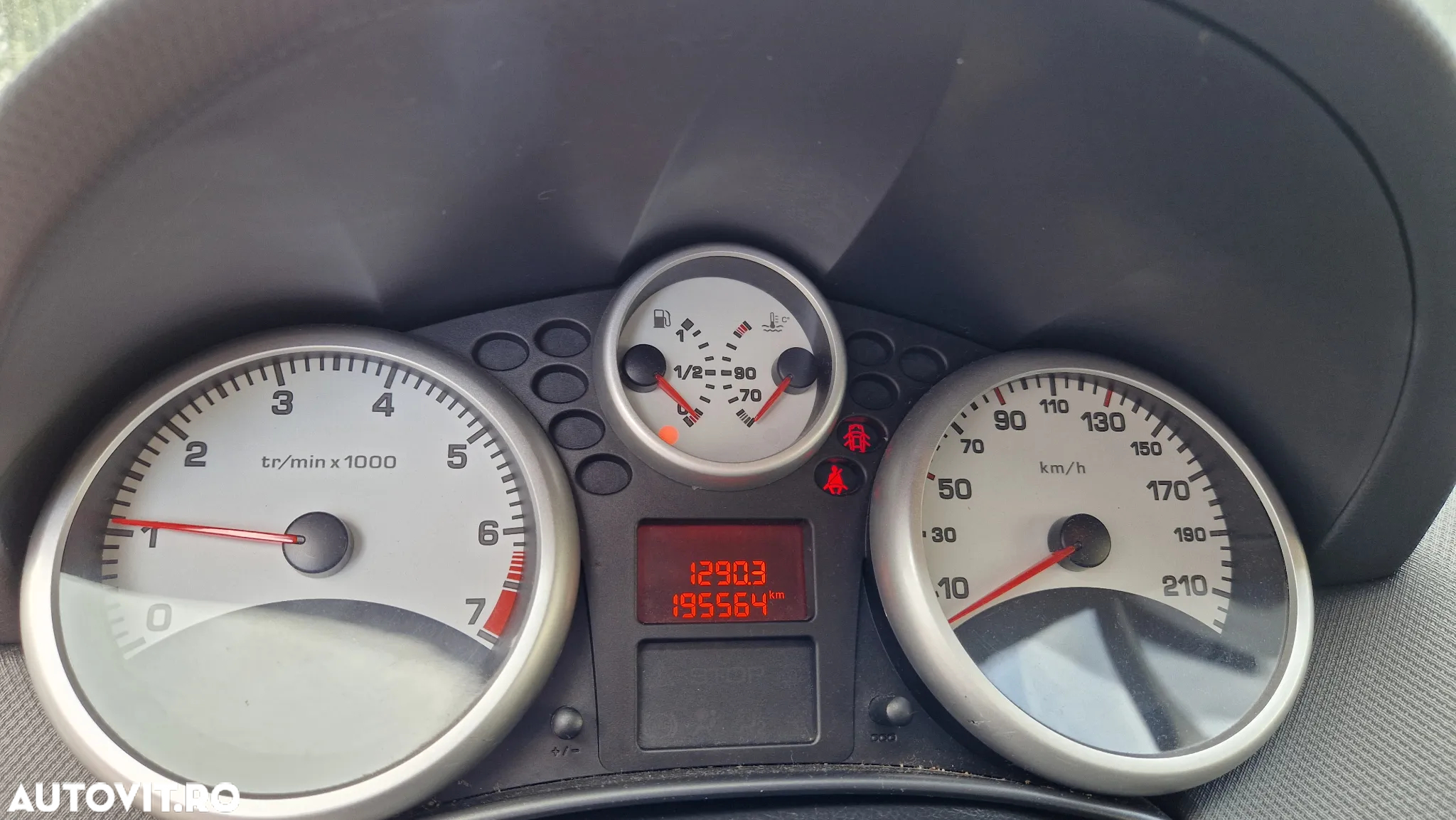 Peugeot 207 - 3