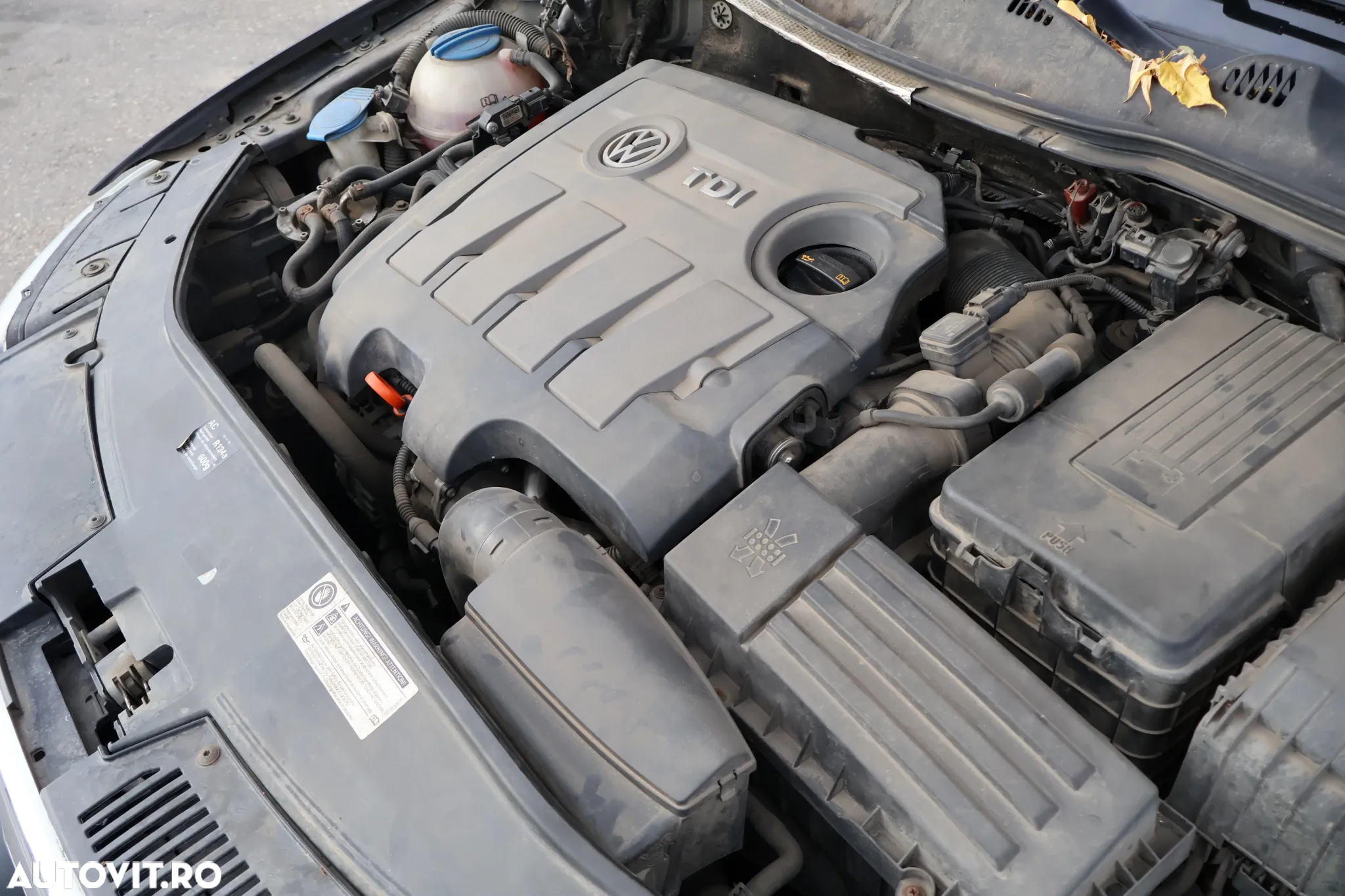 Volkswagen Passat Variant 1.6 TDI DPF BlueMotion Technology Trendline - 15