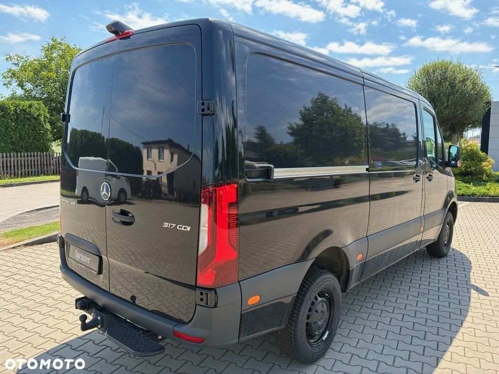 Mercedes-Benz SPRINTER 317 CDI FURGON PRO L2H1 - 6