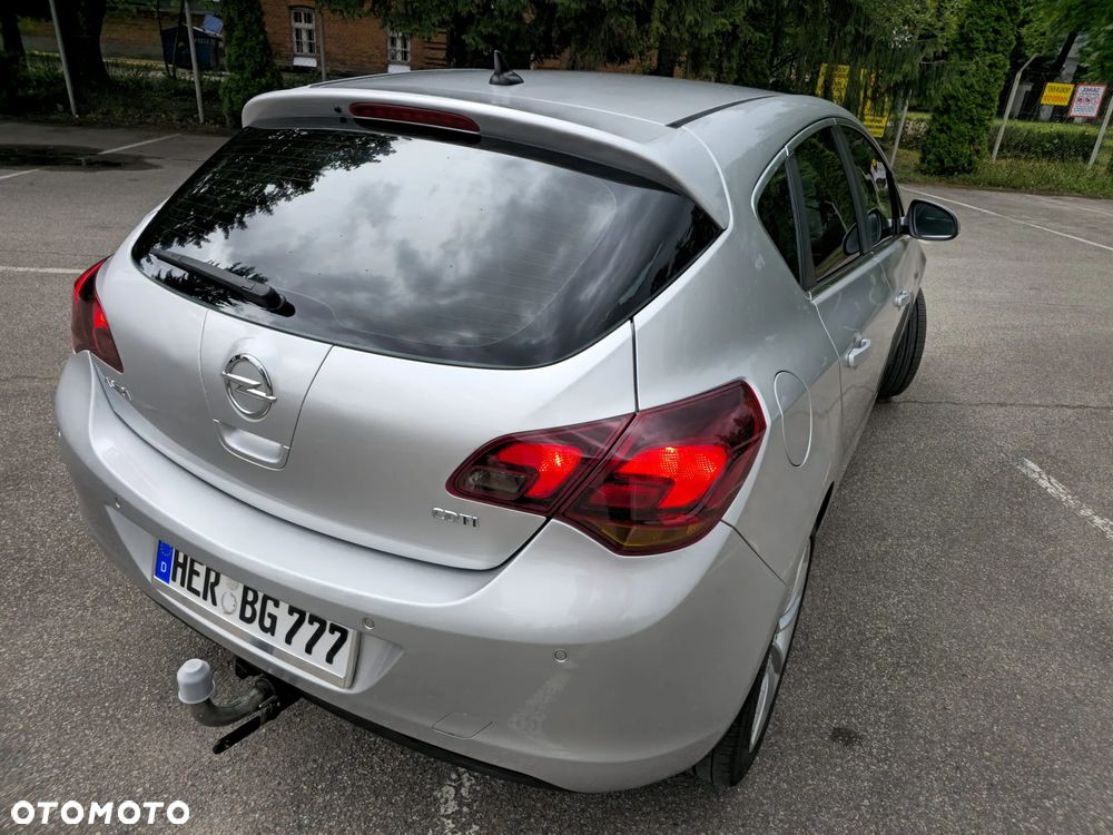 Opel Astra - 8