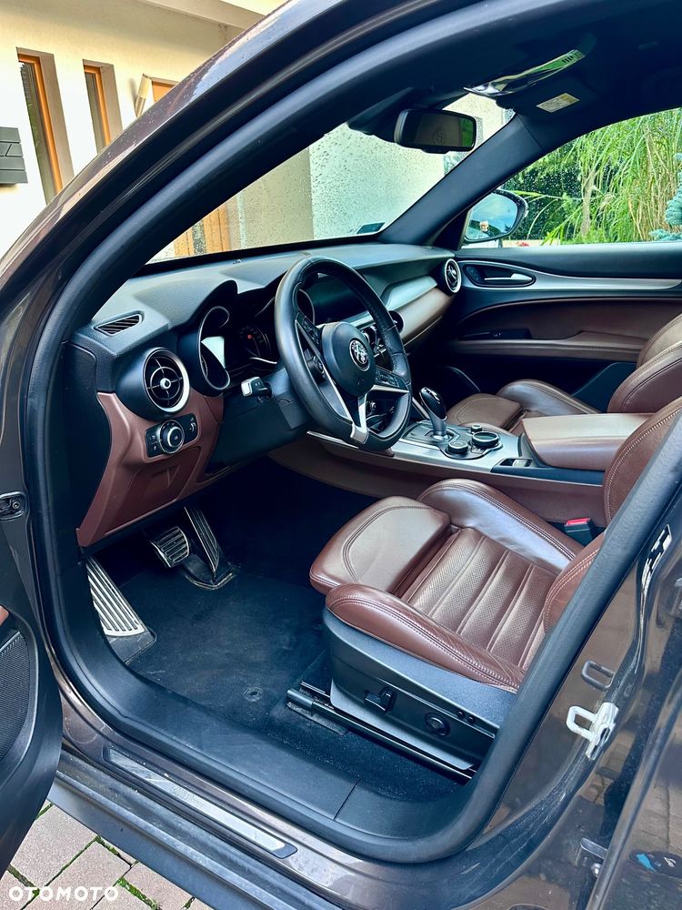 Alfa Romeo Stelvio 2.0 Turbo Executive Q4 - 10