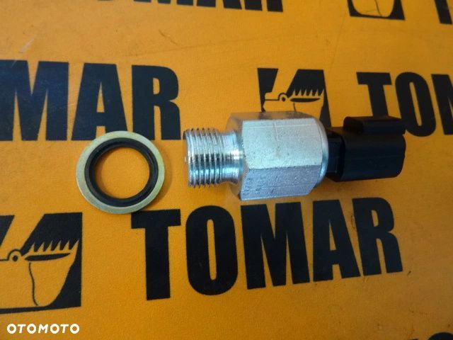 Czujnik ciśnienia oleju skrzyni 701/80322 JCB 3CX - 4