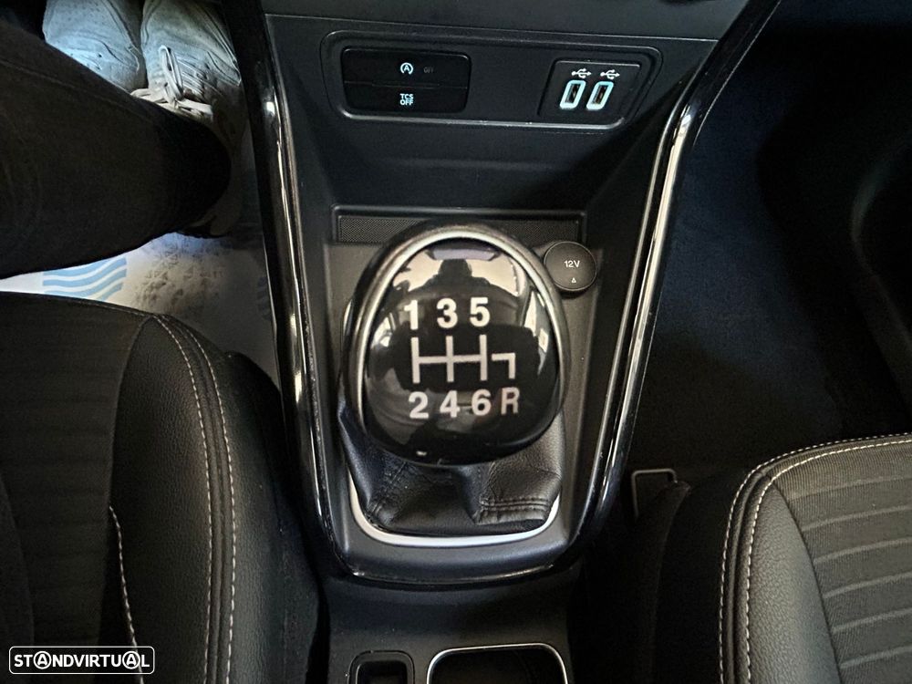 Ford EcoSport 1.0 EcoBoost Titanium Plus - 25