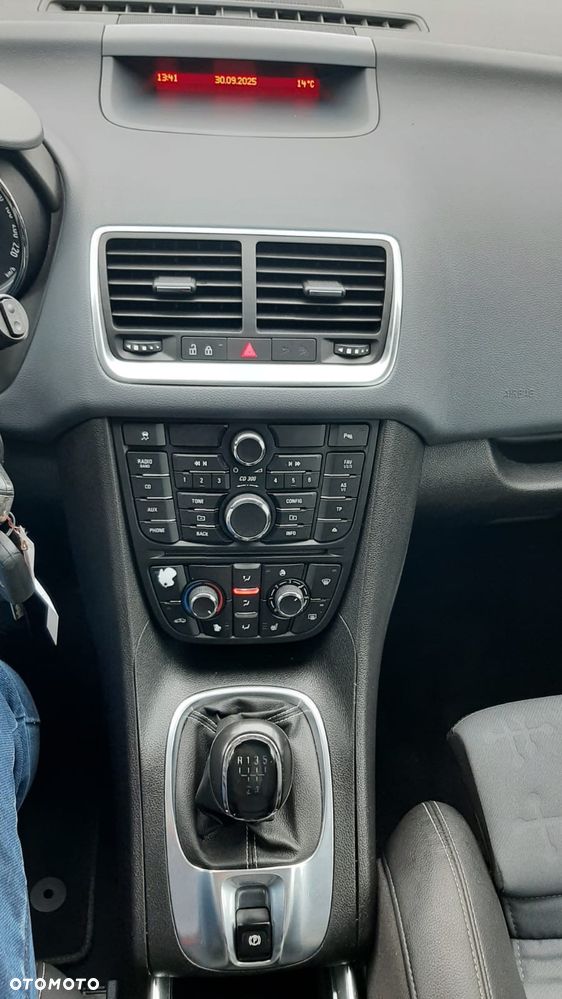 Opel Meriva 1.4 ecoflex Design Edition - 25