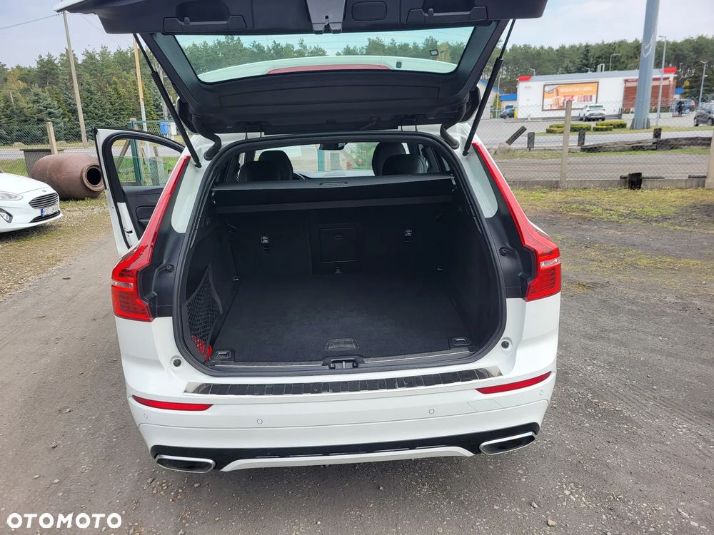 Volvo XC 60 D3 R-Design - 12