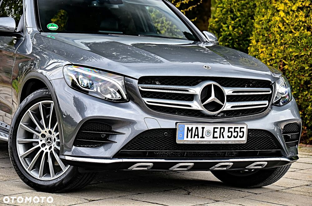 Mercedes-Benz GLC 250 4Matic 9G-TRONIC AMG Line - 6