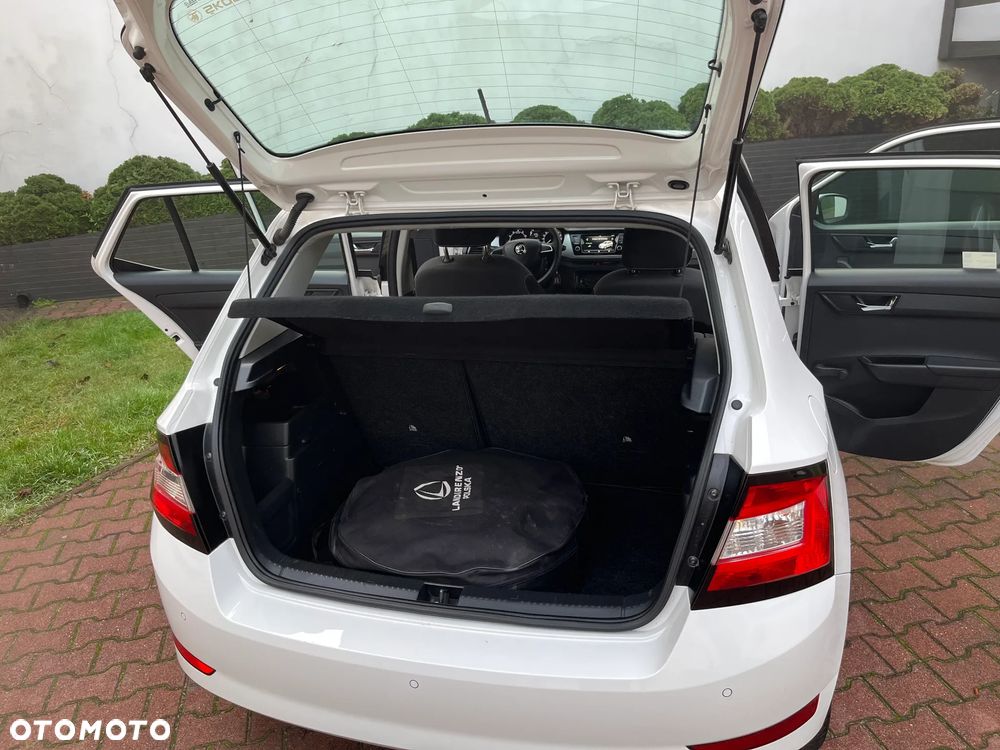 Skoda Fabia 1.0 Ambition - 17