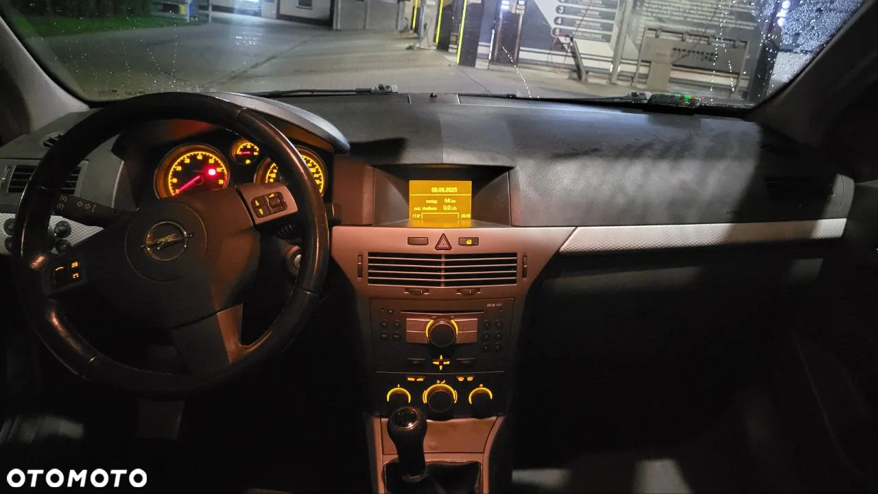 Opel Astra - 14