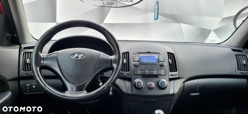 Hyundai i30 1.4 Base - 21