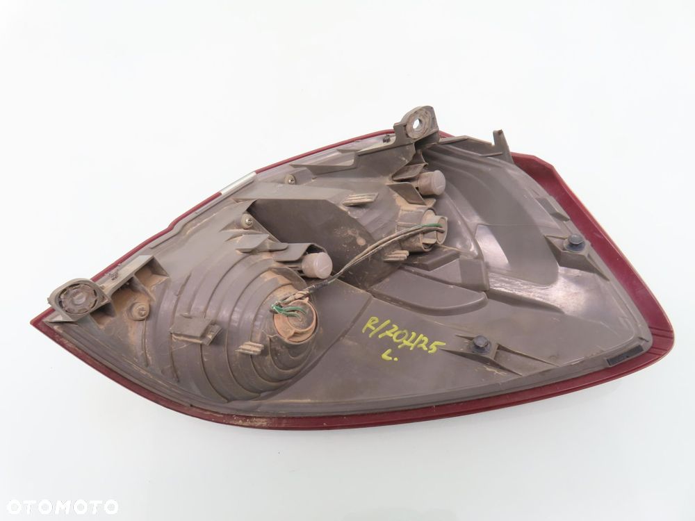 LAMPA LEWA TYLNA SUBARU OUTBACK III LIFT - 4