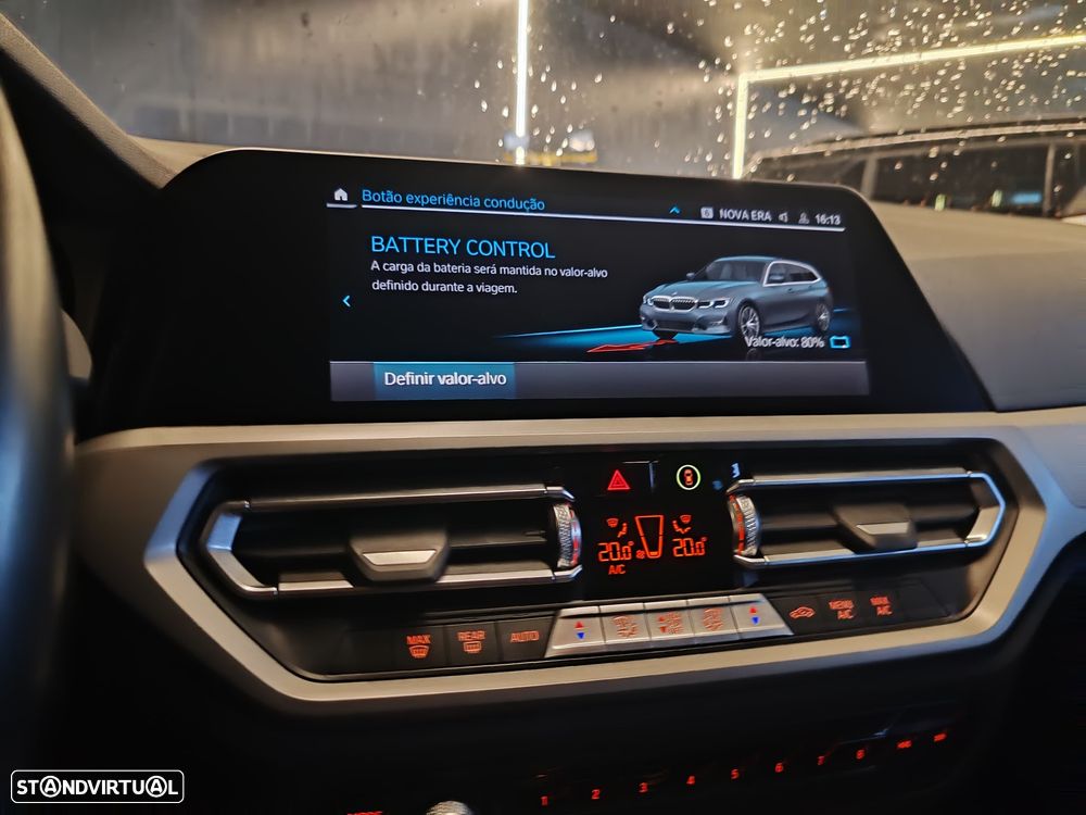 BMW 320 e Touring Corporate Edition Auto - 16