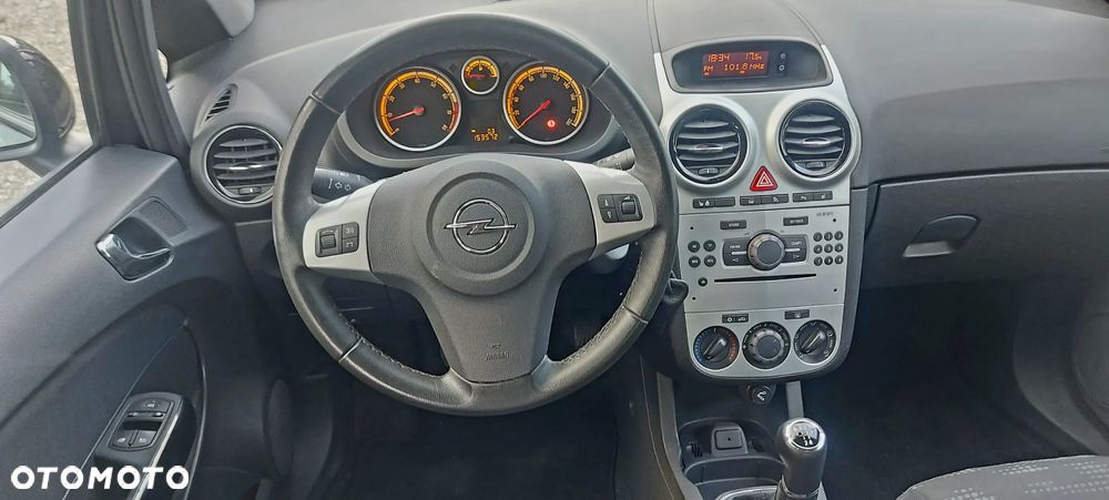 Opel Corsa - 20