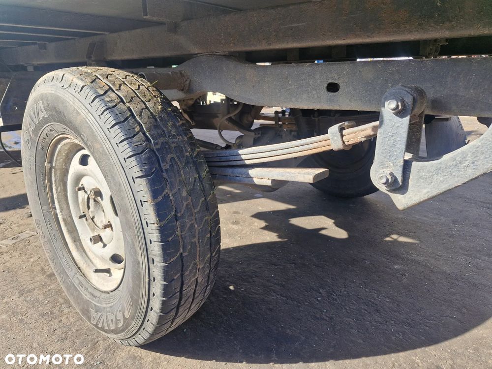 Kia CERES : Kia CERE pojazd na części: maska, zderzak, drzwi, szyby, lusterka, chłodnica.... - 17