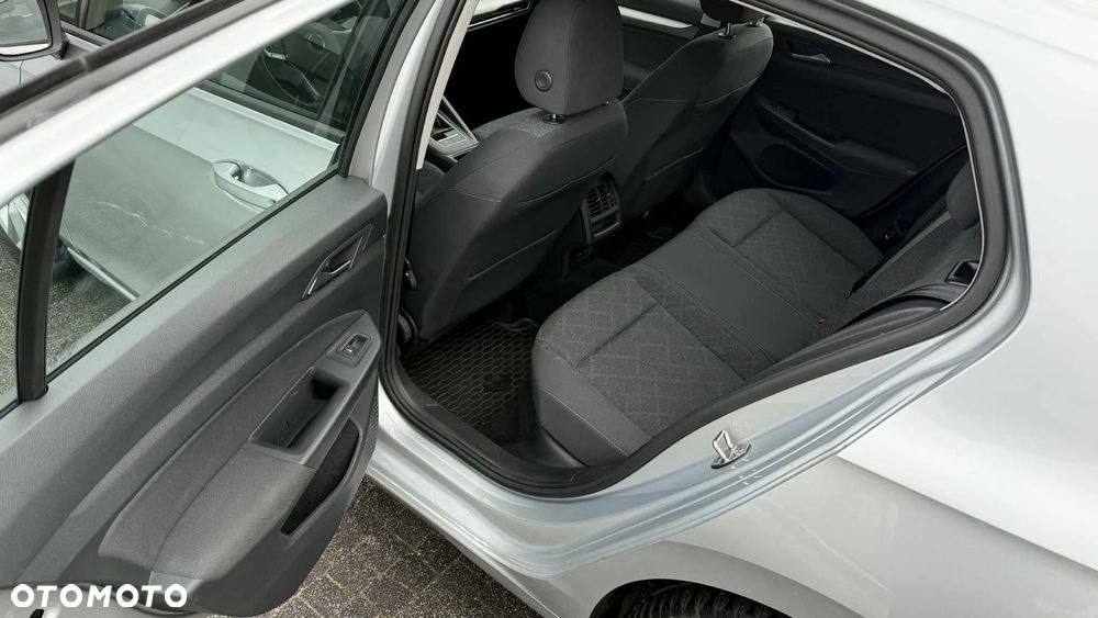 Volkswagen Golf VIII 1.0 TSI Life - 11