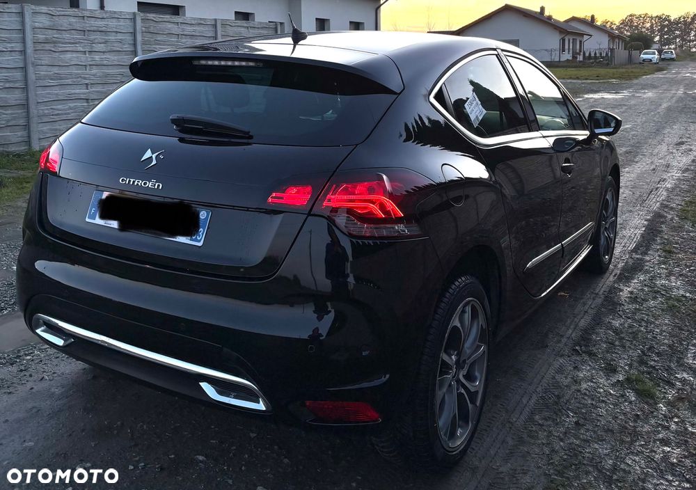 Citroën DS4 2.0 HDi SportChic - 3